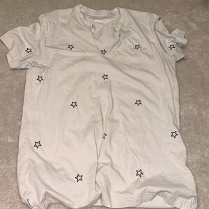 VS PINK Embroidered Star V-Neck Oversized Tee